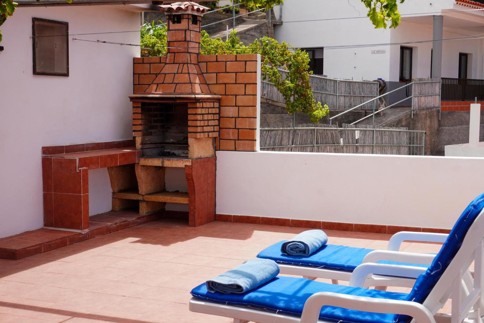 Holiday House Casa Argelio Alojera Exterior photo